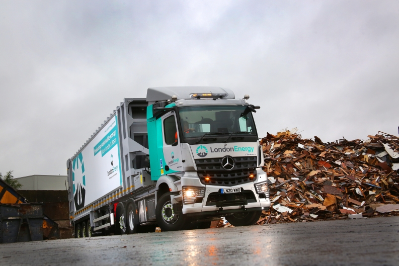 2020 Trucks with wood waste 